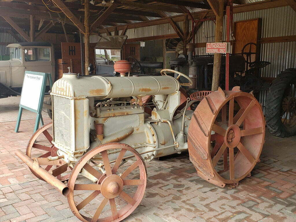 Home 8 Garage Door Repair Plano TX